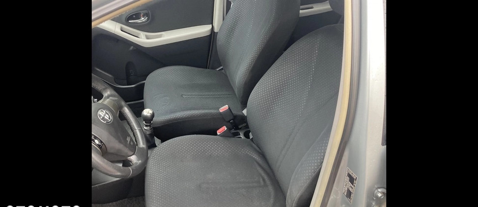 Toyota Yaris cena 18800 przebieg: 190000, rok produkcji 2010 z Lubawka małe 106